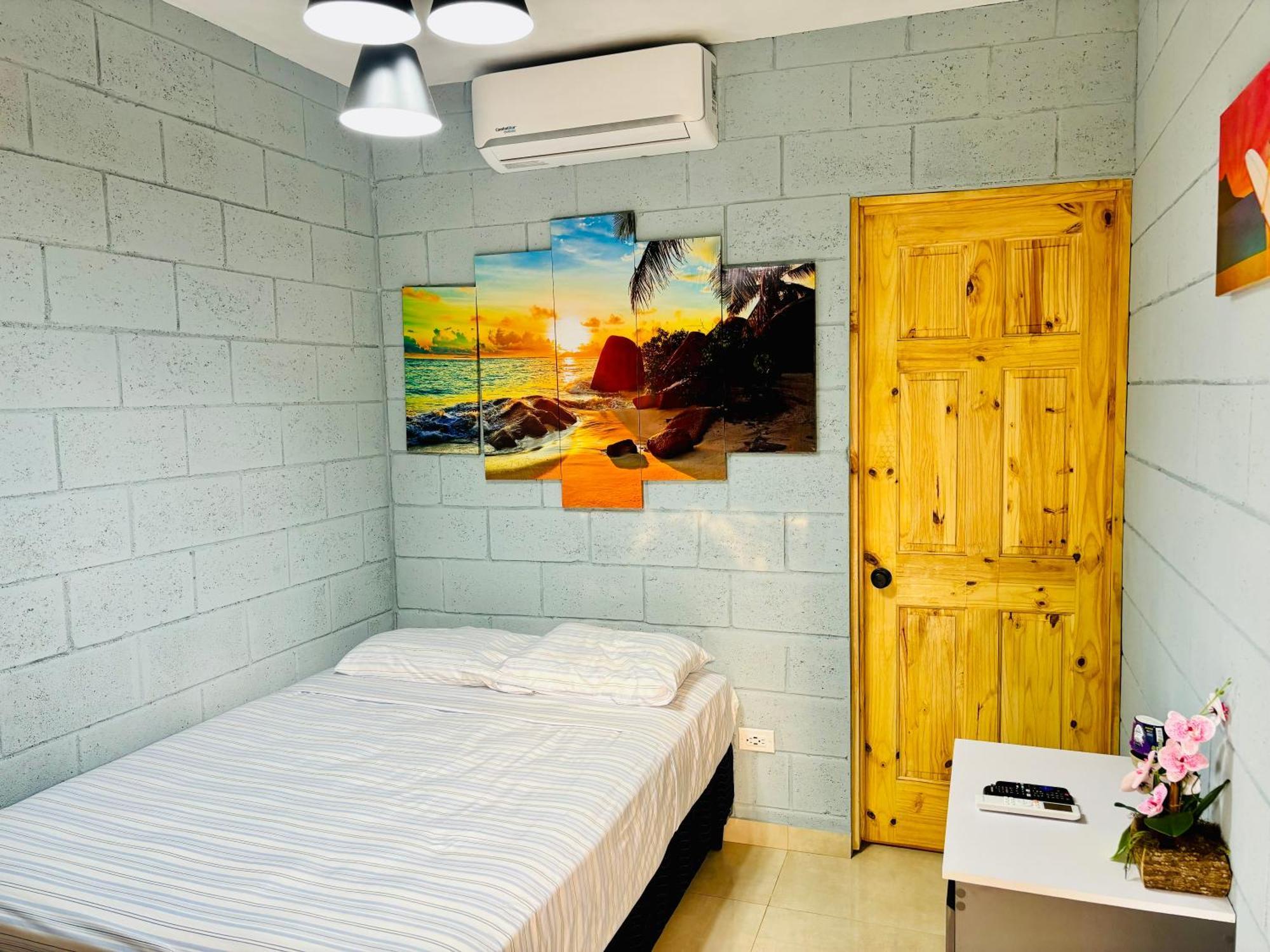 Hostal Camila'S Tamanique المظهر الخارجي الصورة